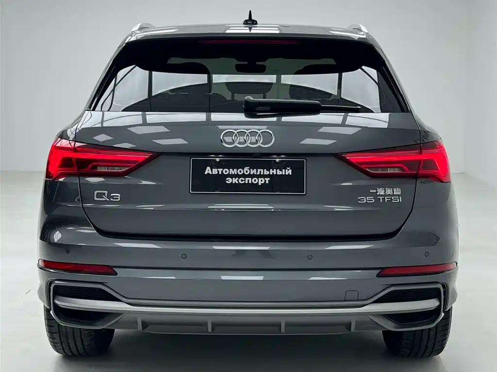 Audi Q3 2021 — фото 16
