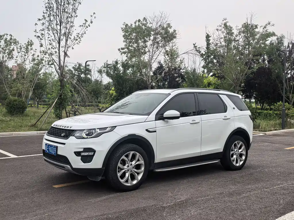 Land Rover Discovery Sport 2016 — фото 1