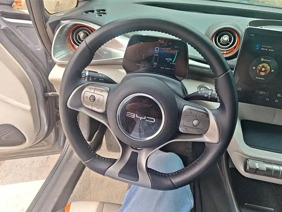 BYD Dolphin 2022 — фото 15