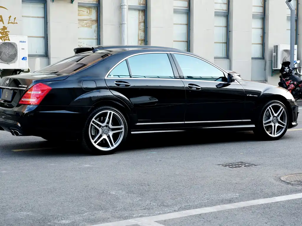 Mercedes-Benz S-Class AMG 2011 — фото 6