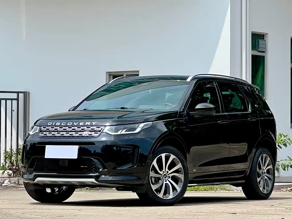 Land Rover Discovery Sport 2023 — фото 1