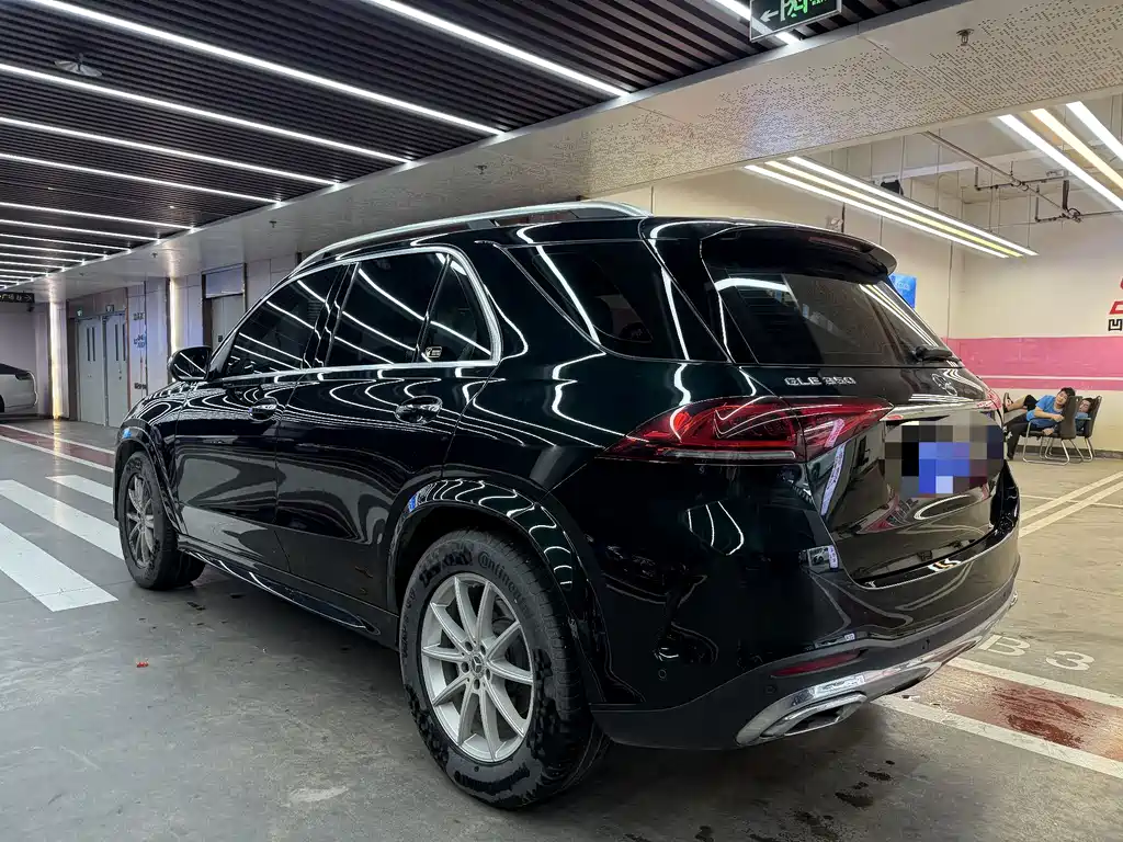 Mercedes-Benz GLE 2021 — фото 17