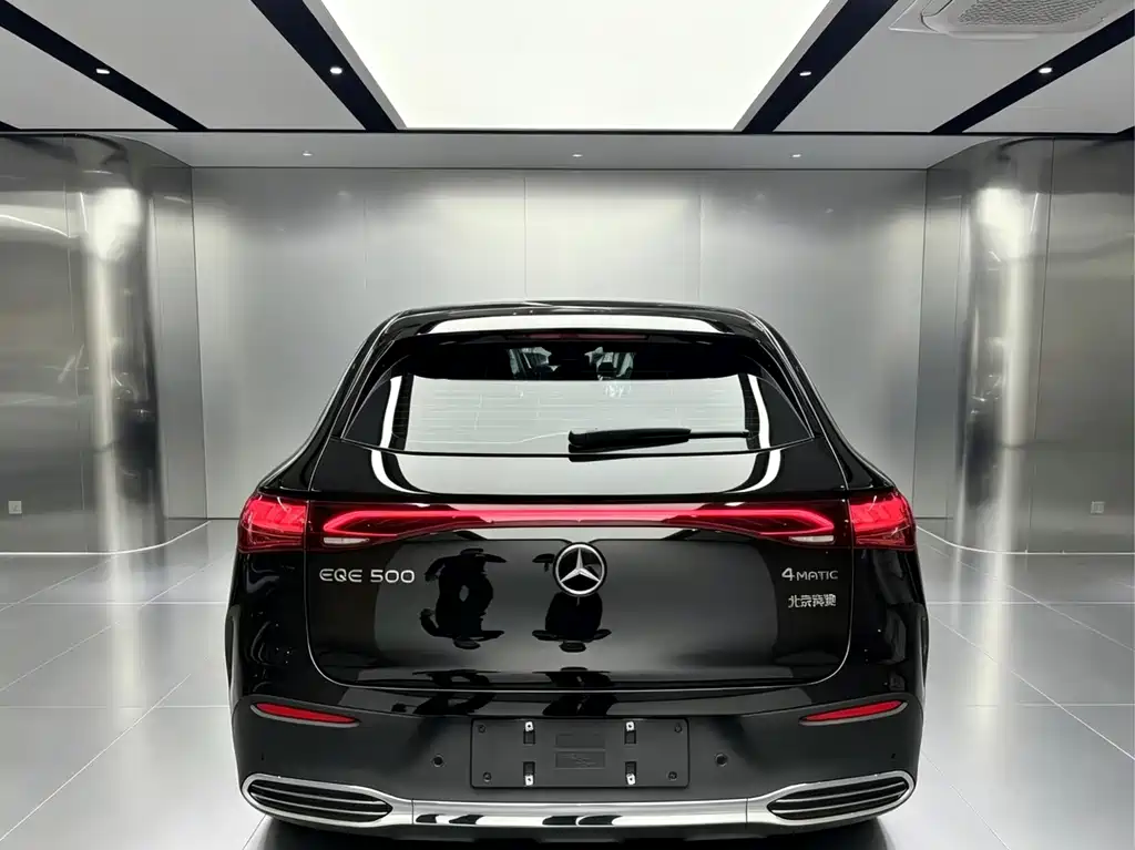 Mercedes-Benz EQE SUV 2026 — фото 4