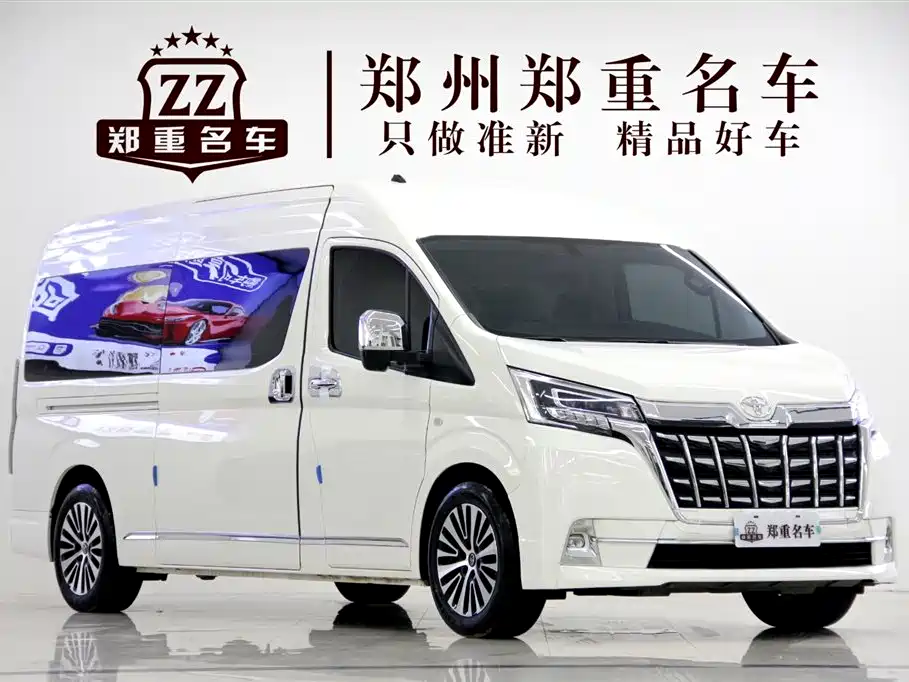 Toyota Hiace 2025 — фото 3