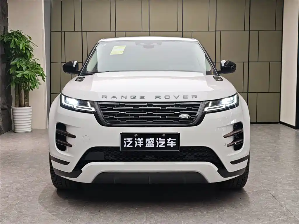 Land Rover Evoque 2026 — фото 2