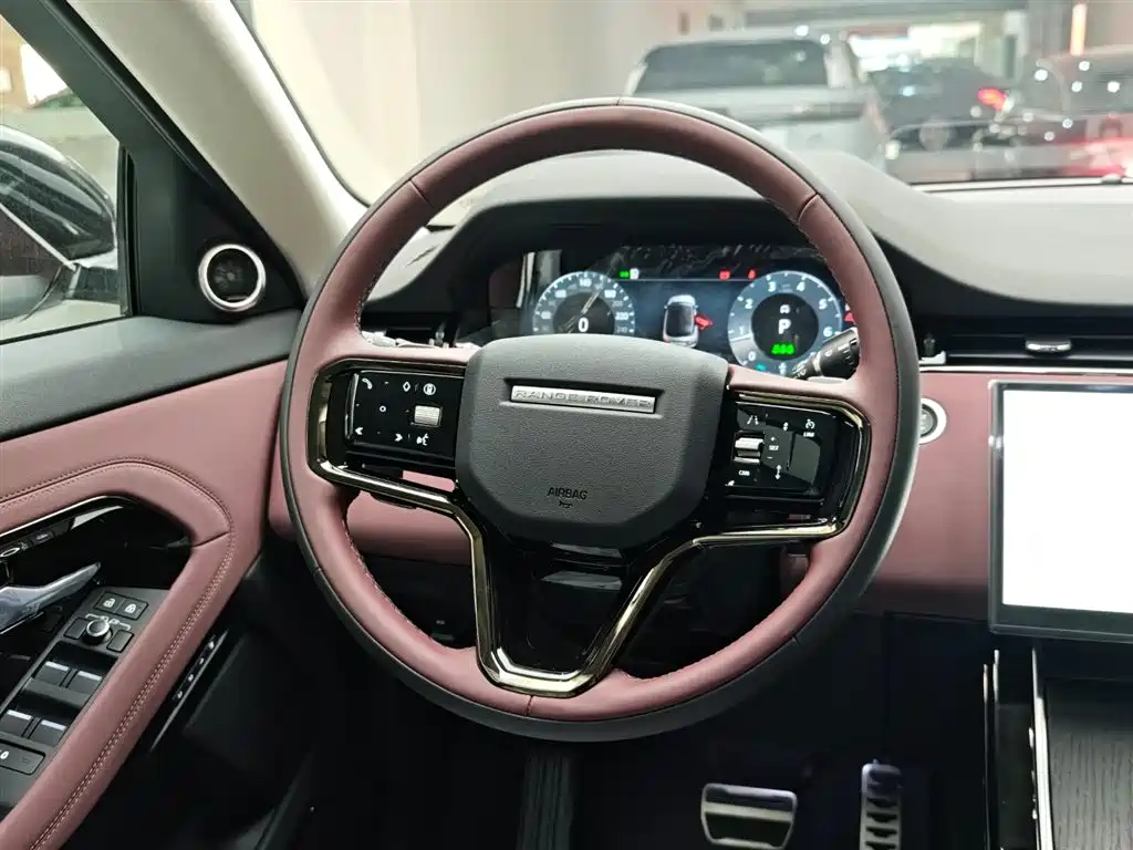 Land Rover Evoque 2026 — фото 14