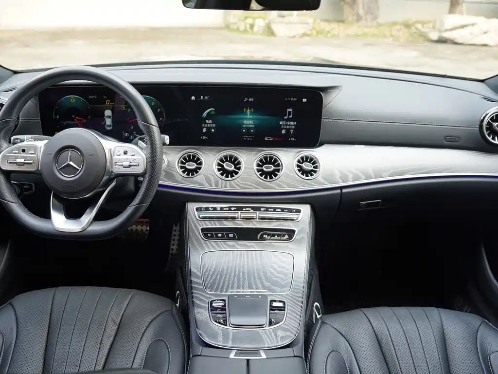 Mercedes-Benz CLS 2021 — фото 14