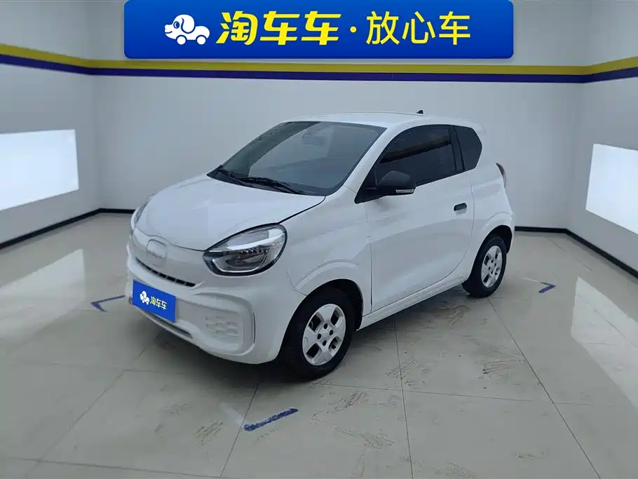 Roewe Clever 2021 — фото 1