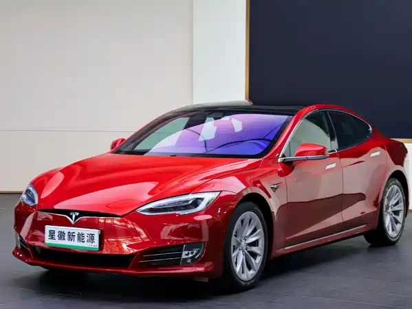 Tesla Model S 2017