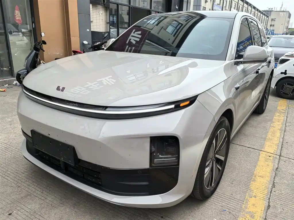 Li Auto Li L6 2024