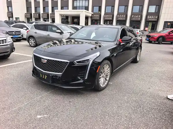 Cadillac CT6 2022
