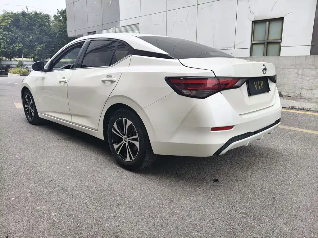 Nissan Sylphy 2020 — фото 15
