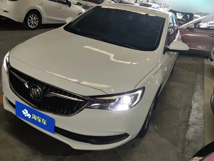 Buick Excelle 2019 — фото 1