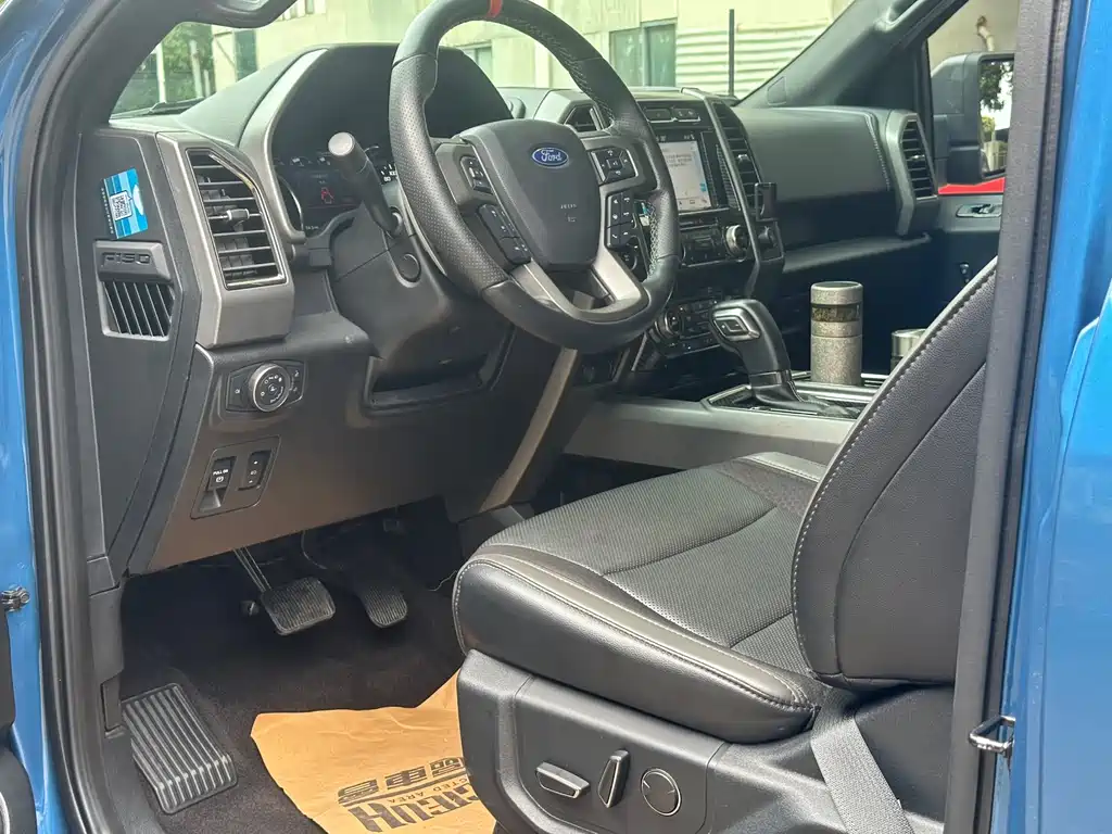 Ford F-150 Raptor 2019 — фото 3