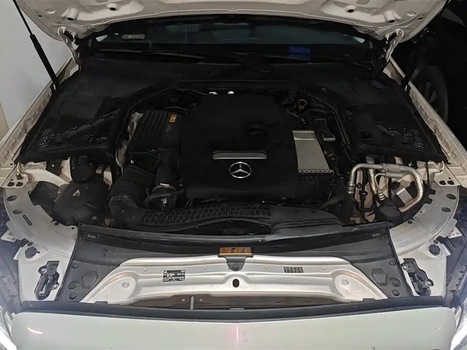 Mercedes-Benz C-Class 2018 — фото 10