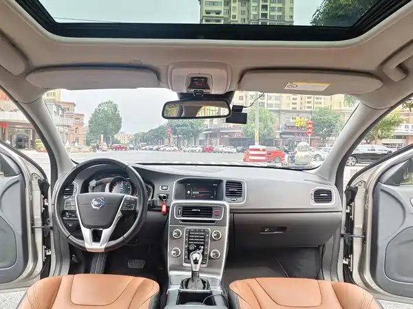 Volvo S60 2016