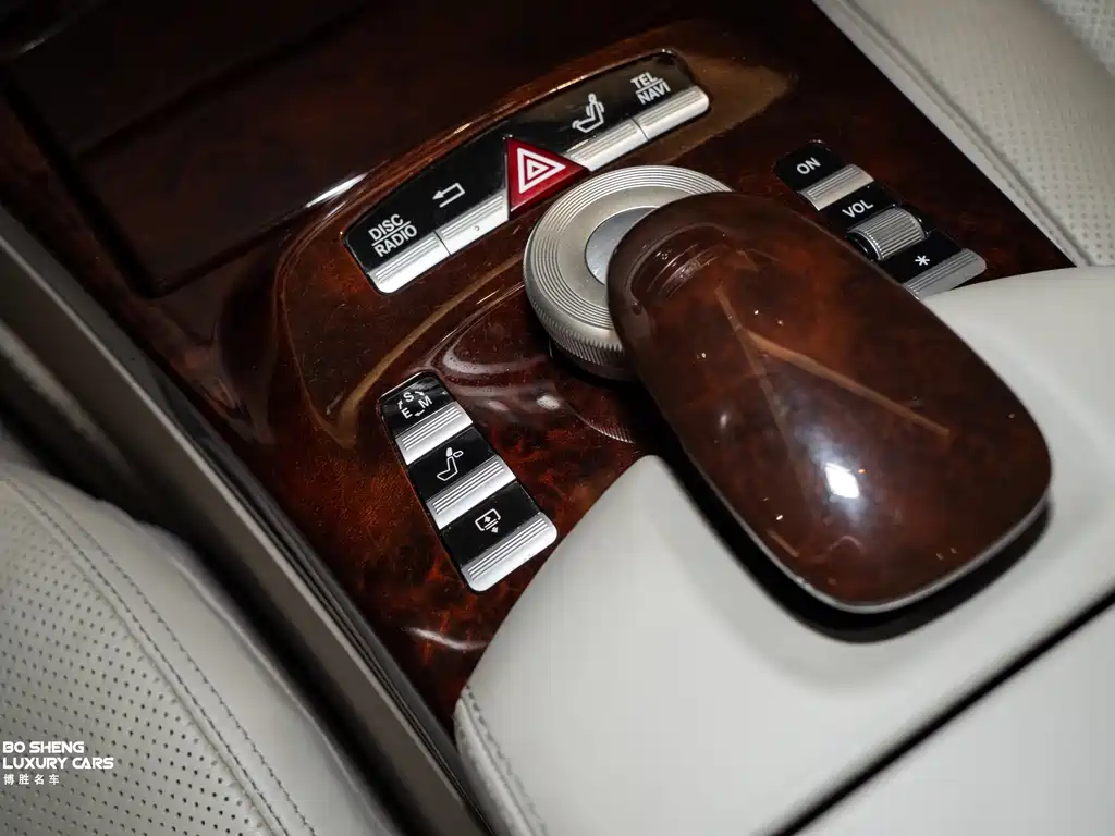Mercedes-Benz S-Class 2013 — фото 27