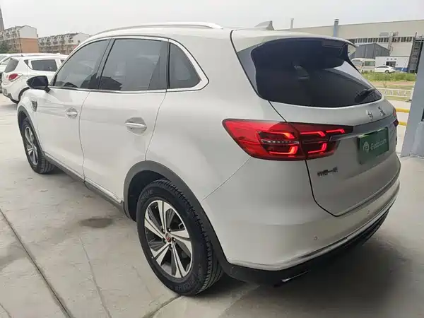 Hongqi HS5 2021