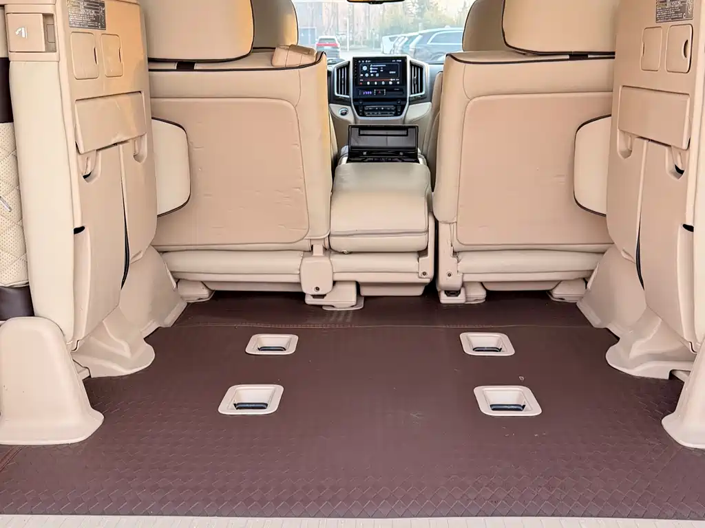 Toyota Land Cruiser 2014 — фото 8