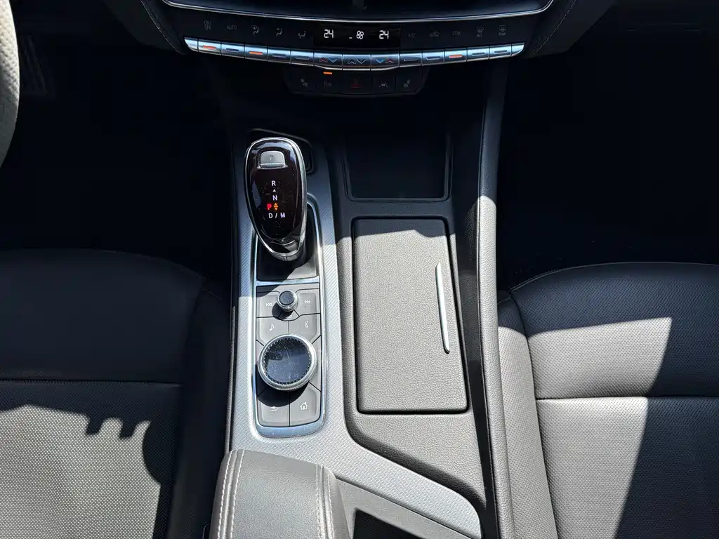 Cadillac CT5 2021 — фото 17