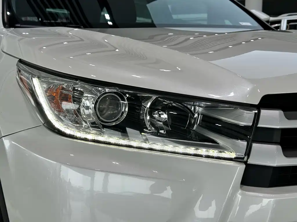 Toyota Highlander 2019 — фото 17