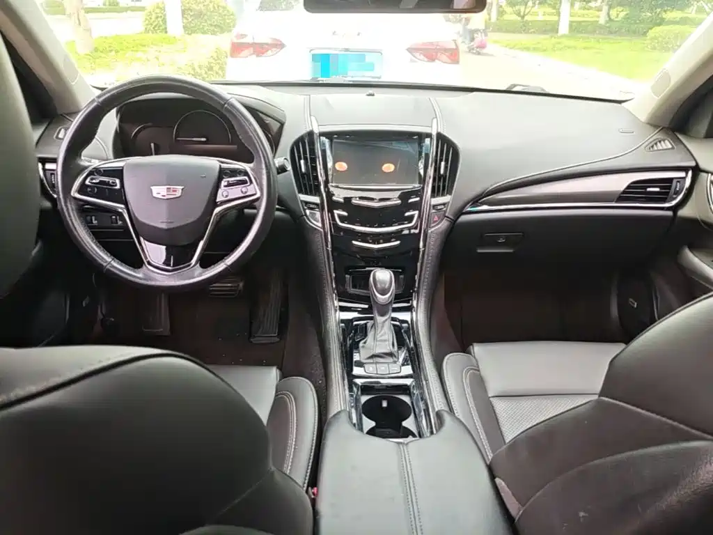 Cadillac ATS-L 2018 — фото 10
