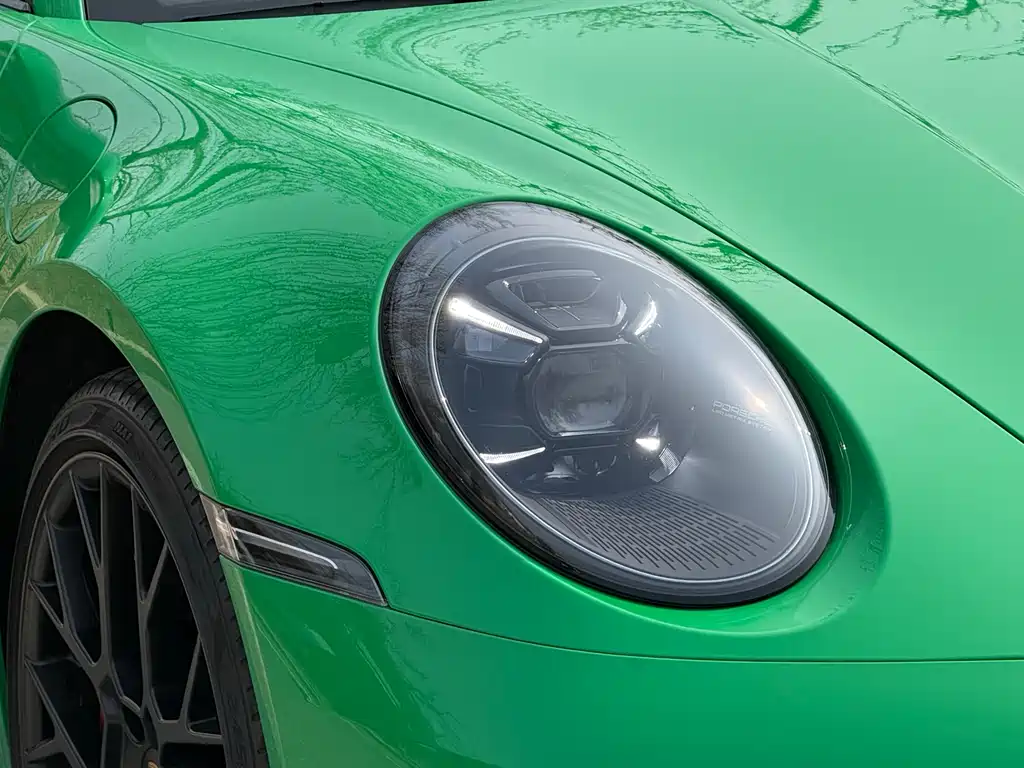 Porsche 911 2023 — фото 7