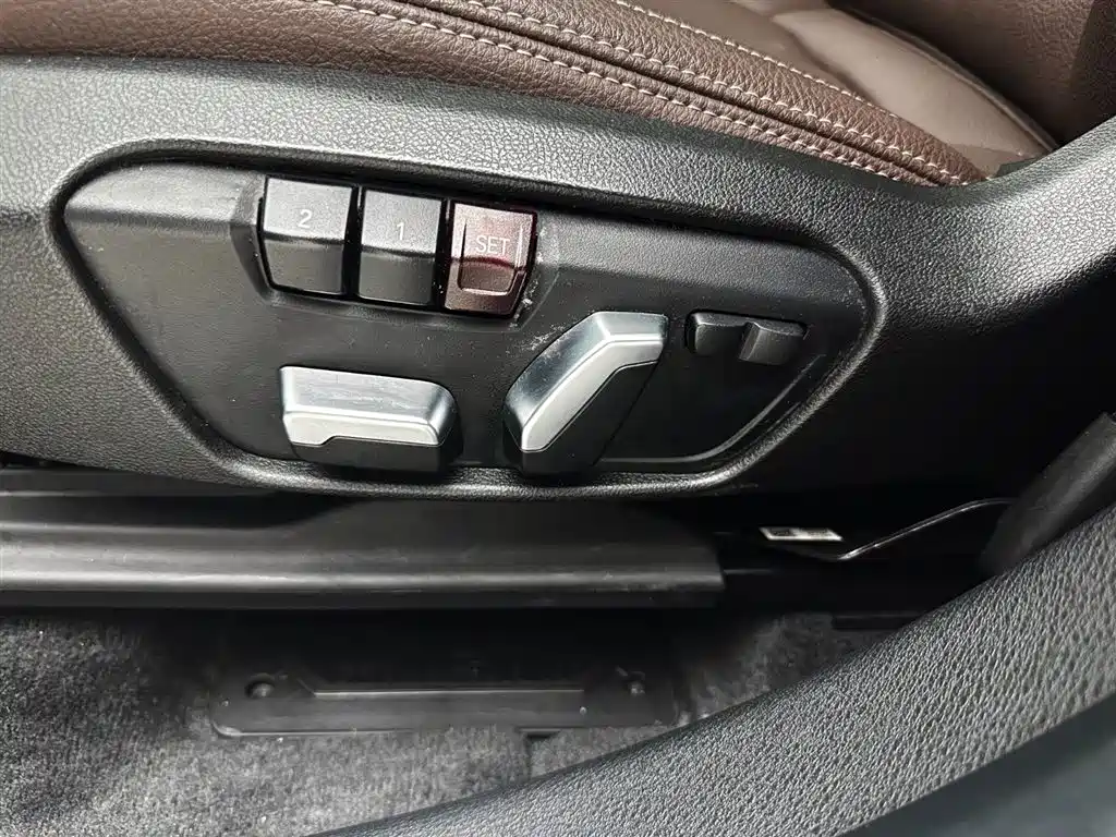 BMW X1 2021 — фото 17