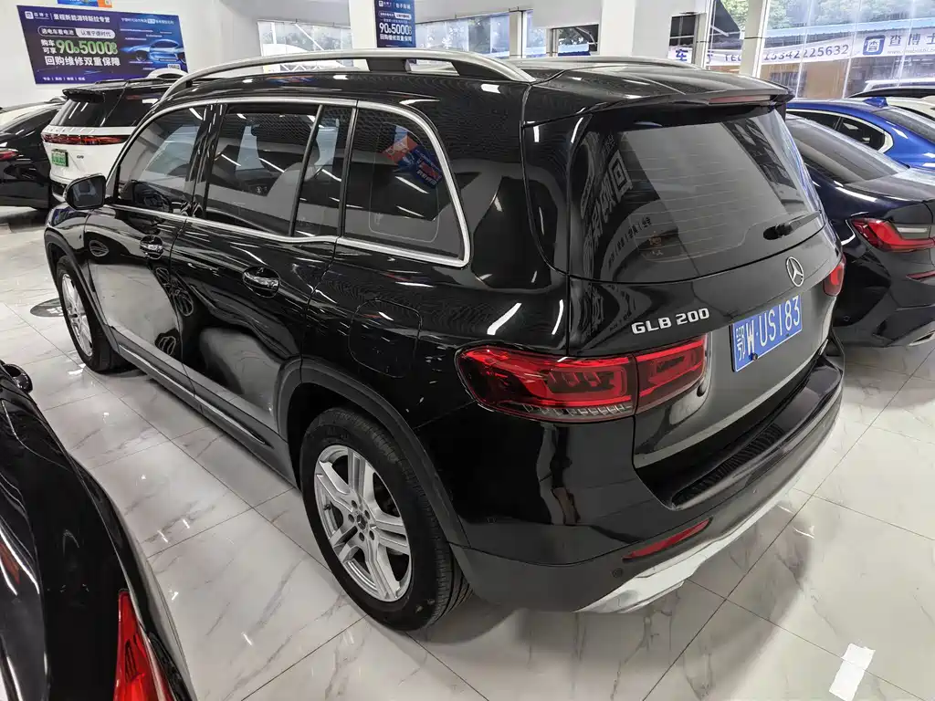 Mercedes-Benz GLB 2022 — фото 14