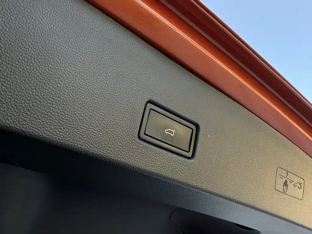 Volkswagen T-Roc 2018 — фото 15