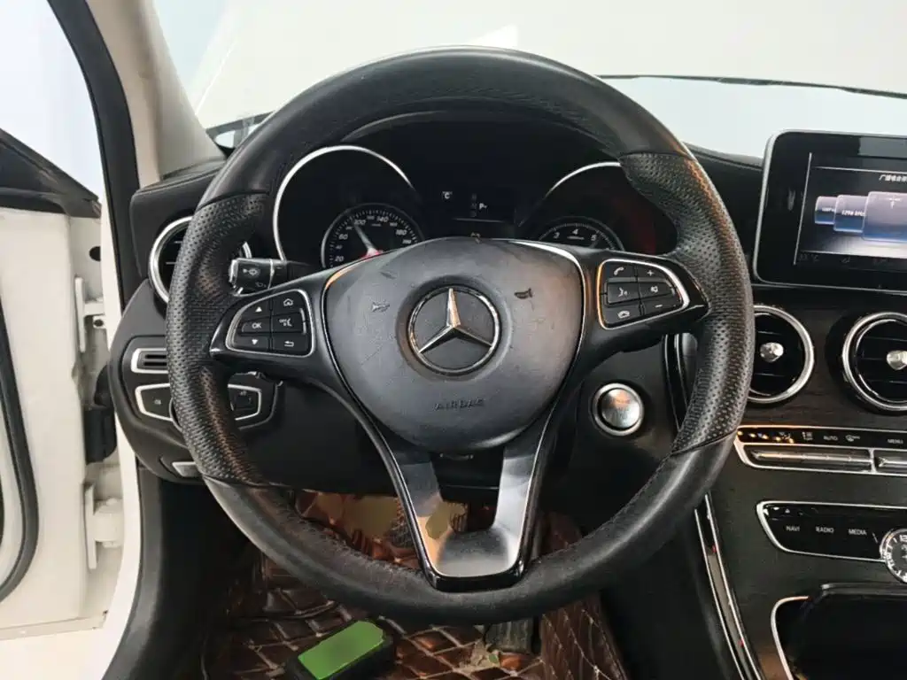Mercedes-Benz C-Class 2016 — фото 3