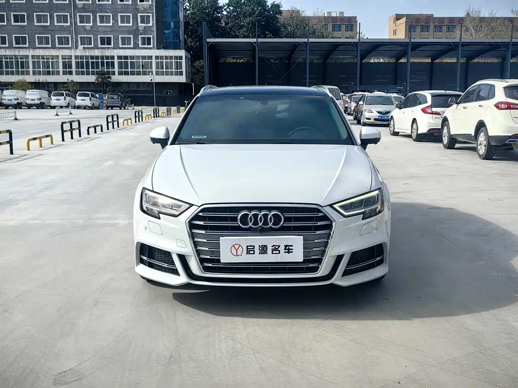 Audi A3 2020 — фото 2
