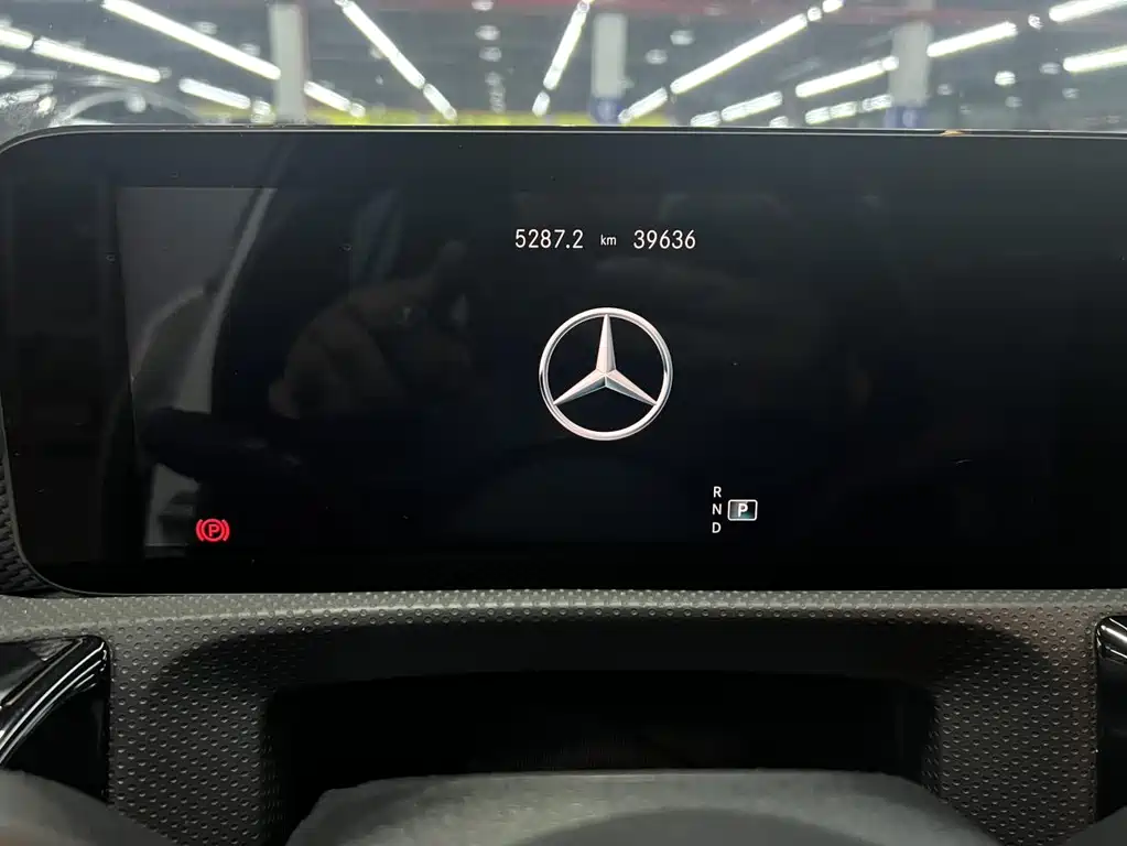 Mercedes-Benz A-Class 2022 — фото 9