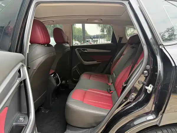 Dongfeng Fengshen AX7 2021