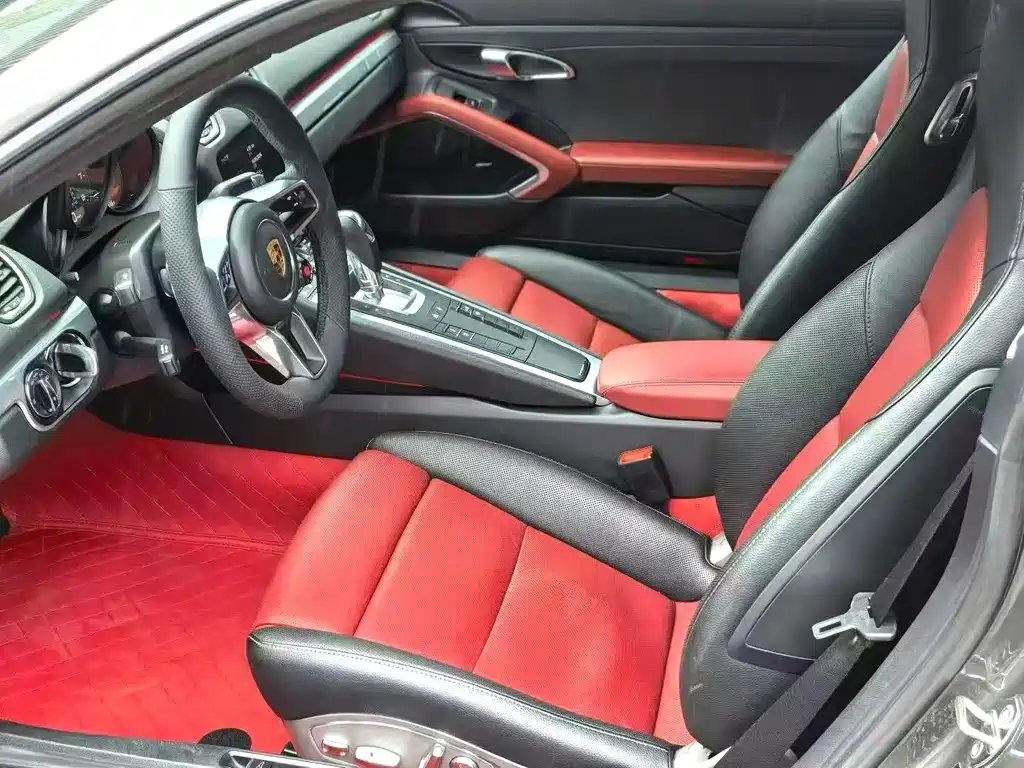 Porsche 718 2018