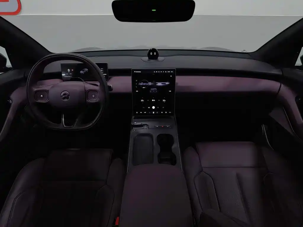 NIO ET5T 2024