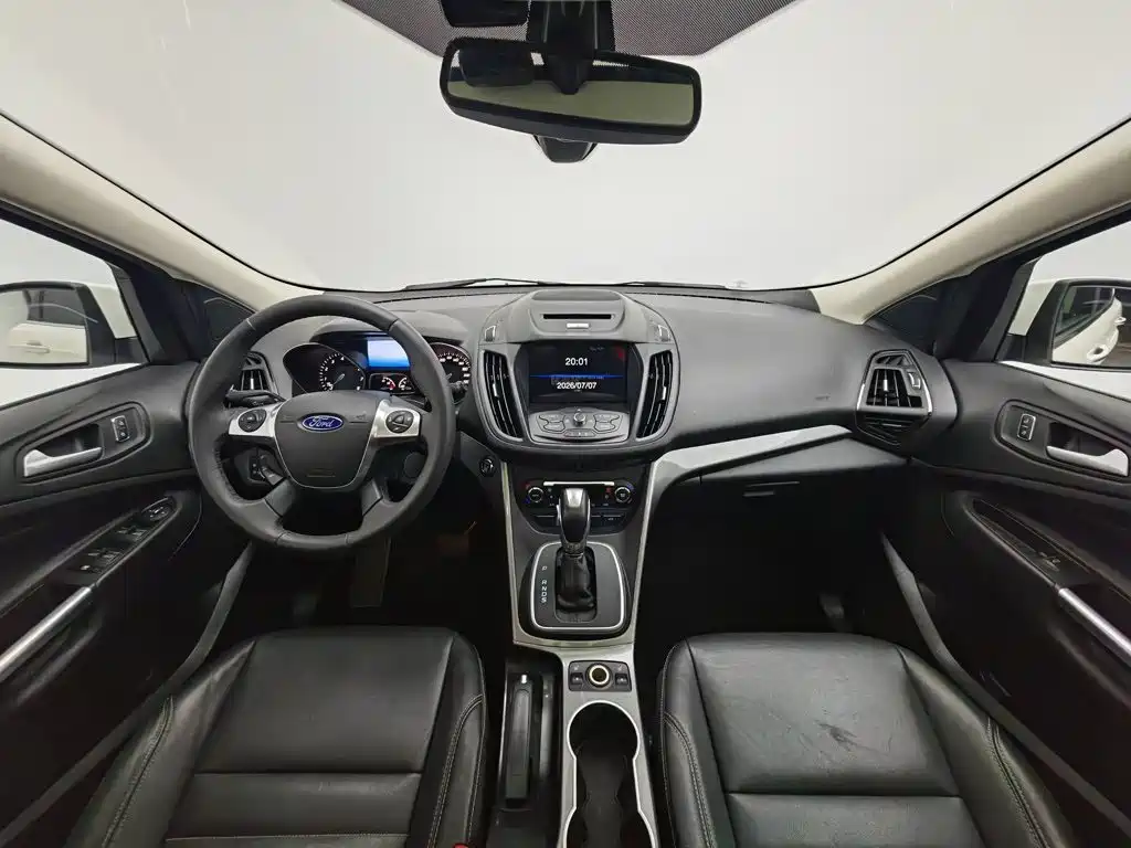 Ford Kuga 2015