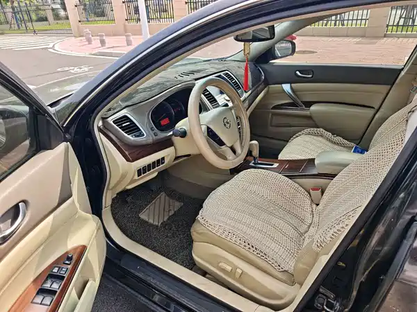 Nissan Teana 2010