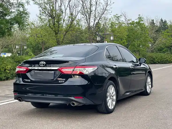 Toyota Camry 2021