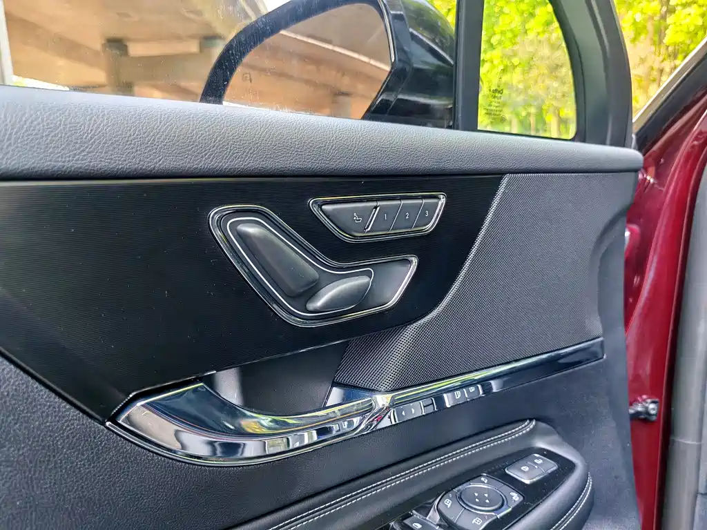 Lincoln Corsair 2021 — фото 15