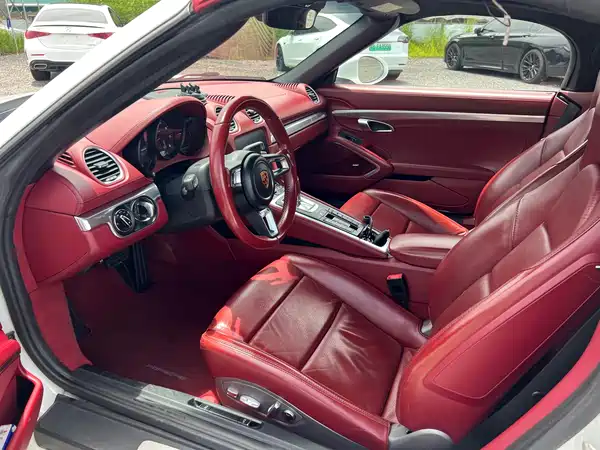 Porsche 718 2019