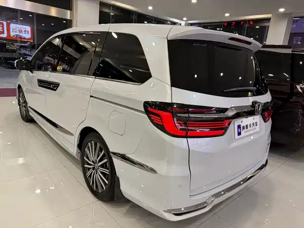 Honda Elysion 2024