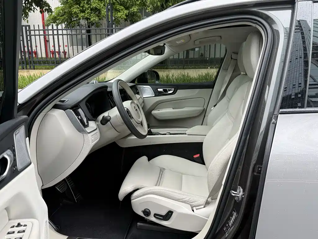 Volvo XC60 2018
