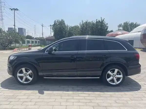 Audi Q7 2010