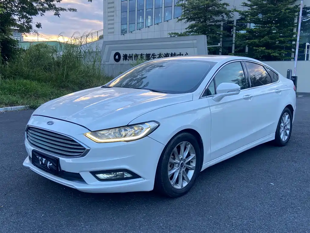 Ford Mondeo 2018 — фото 3