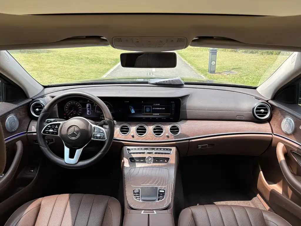 Mercedes-Benz E-Class 2020 — фото 5