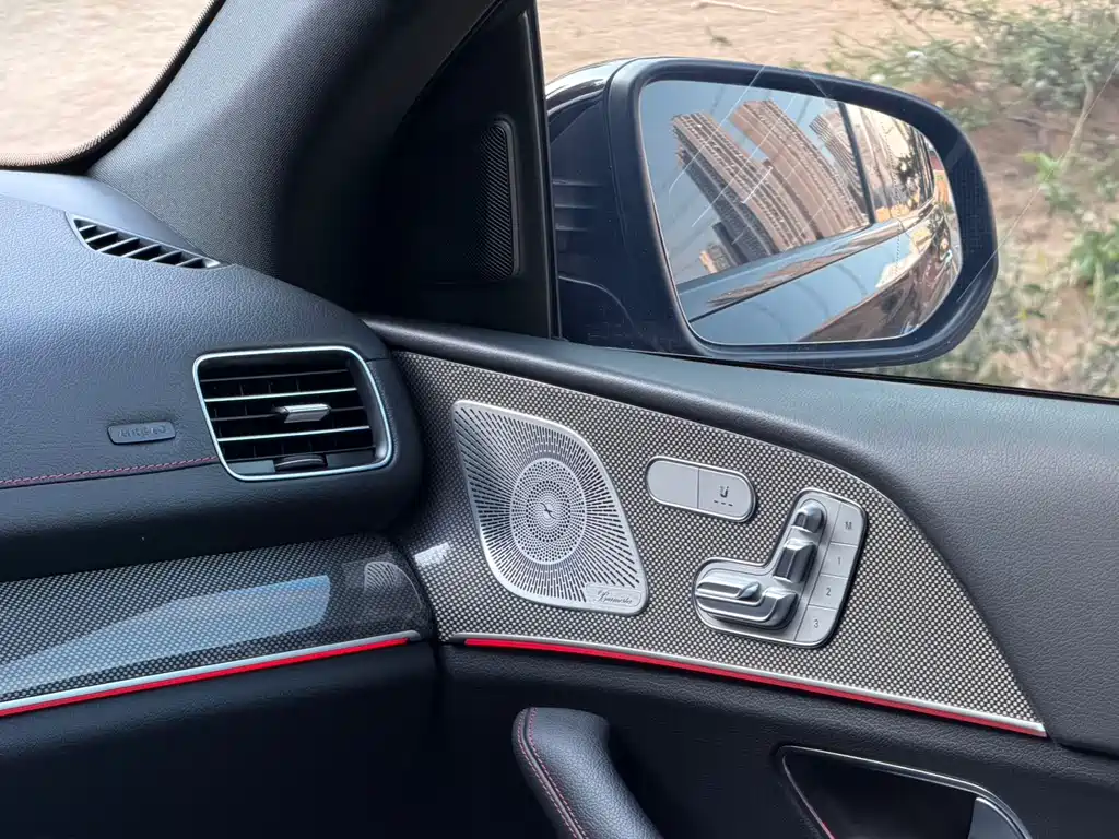 Mercedes-Benz GLE Coupe AMG 2024 — фото 10