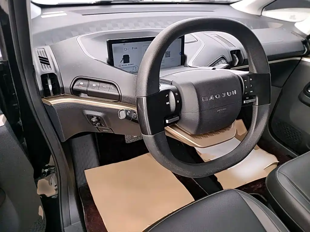 Baojun KiWi EV 2021 — фото 11