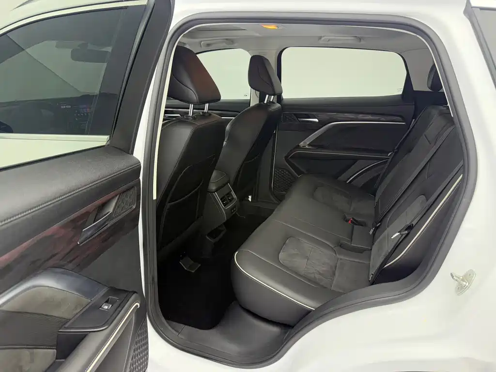 Haval H6 2022 — фото 15