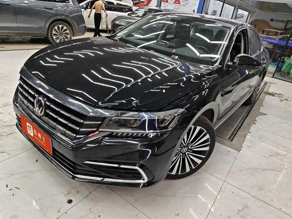 Volkswagen Passat 2021